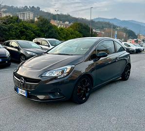 Opel corsa 1.4 90cv  B-color