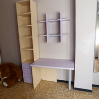 Cameretta con letto a una piazza e mezza