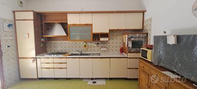 SVENDITA Cucina lineare completa elettrodomestici