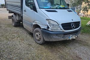 Mercedes Benz 411 ribaltabile trilaterale