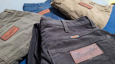 4 paia pantaloni velluto Wrangler Arizona Stretch