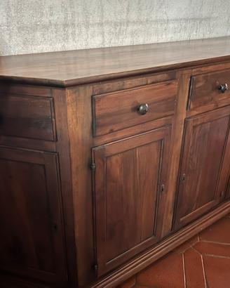 Madia in legno
