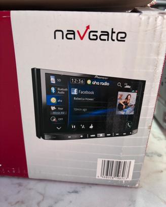 Autoradio 2 din Pioneer Avic-F50BT con accessori