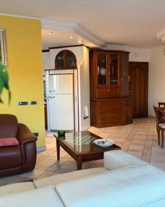 Attico / Mansarda di 186 m² con 4 locali e box aut