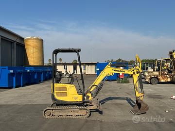MINIESCAVATORE YANMAR VIO 27