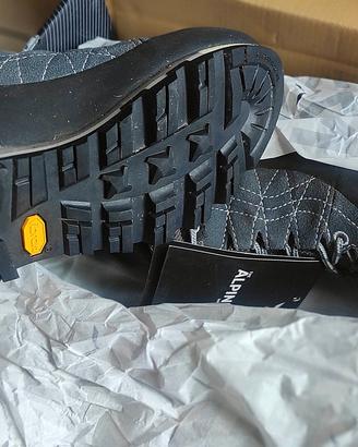 scarpa da trekking Salewa