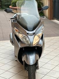 Suzuky Burgman 400