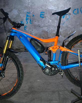 GIANT e-bike 