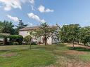 villa-di-160-m²-con-piu-di-5-locali-a-viterbo