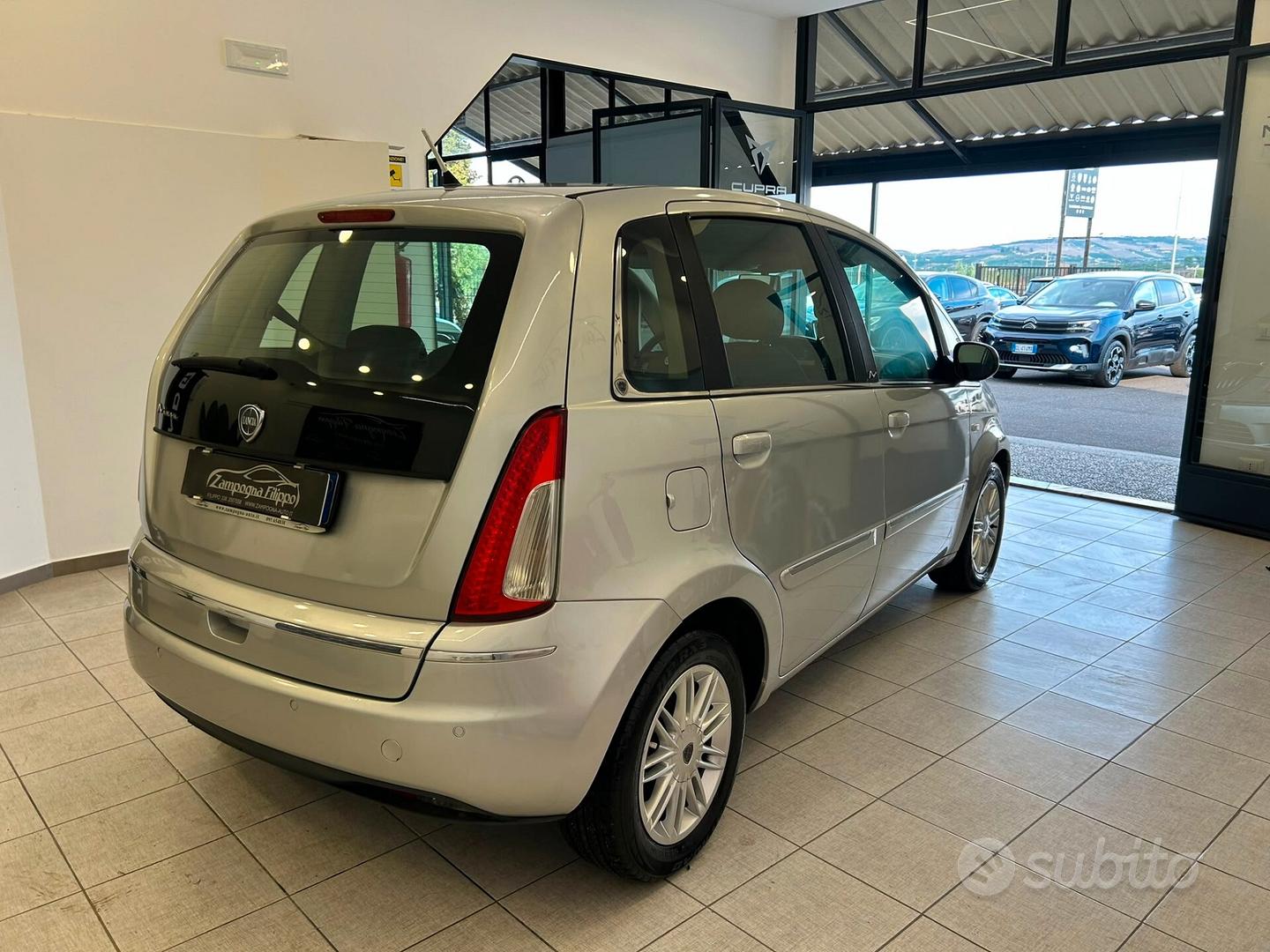 Lancia Musa 2012 photo 5