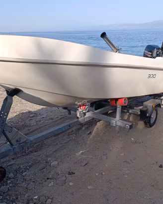 Barca Lancia GS Allegra 3,7 Mercury 20 CV e carrel