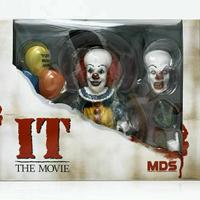 Pennywise Mezco Toyz Designer Series MDS Deluxe IT