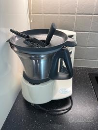 Bimby Vorwerk con boccale e accessori