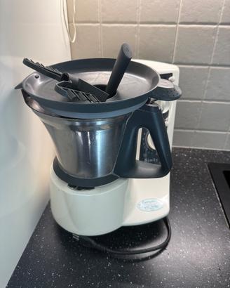 Bimby Vorwerk con boccale e accessori