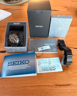 Orologio Seiko 5 Sport GMT Full Set Novembre 2024