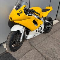 Yamaha r6 carburatori