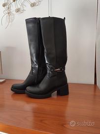 stivali 