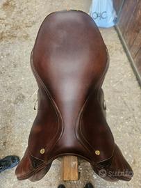 Sella equitazione da salto ostacoli Acavallo