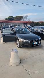 AUDI A4 TDI AVANT S-TRONIC 
