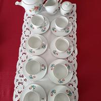 Servizio da tè di Ginori completo per otto.