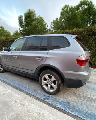 BMW X3 PRIMA SERIE RESTYLING PER RICAMBI