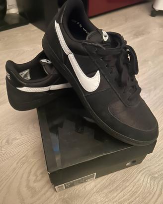 Nike Fiel General