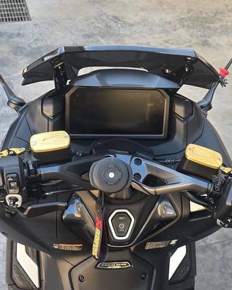 Protezioni leve freni Yamaha Tmax 560 TecMax 