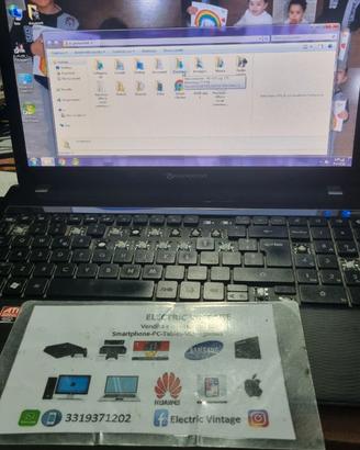 9312N-PC Portatile Packard Bell NEW90 Intel i3
