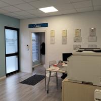 Uffici con magazzino annesso