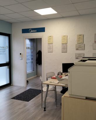 Uffici con magazzino annesso