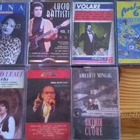 Cassette audio e valigetta