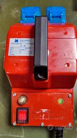 Trasformatore isolamento 1600VA Prese 16A CEE