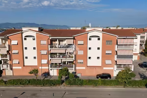 4 LOCALI A CAMPI BISENZIO