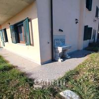 Appartamento con spazio esterno