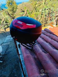 Bauletto porta caschi vespa