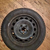 4 Gomme+cerchi in ferro 205 55 R16