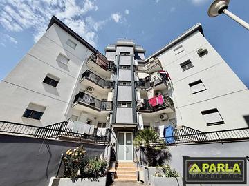 Appartamento di 135 m² con 5 locali e box auto a S