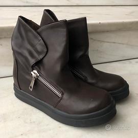 Stivaletti Flyfor marroni in ecopelle