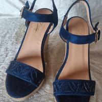 sandali donna  n. 37 con zeppa . tacco 11 cm 