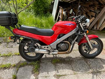 Honda ntv 650