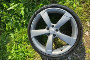 Cerchi in lega da 19 pollici- Design moderno