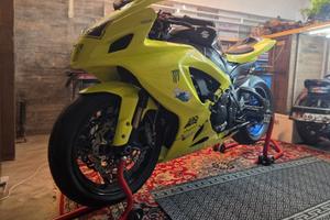 Suzuki gsx r 750