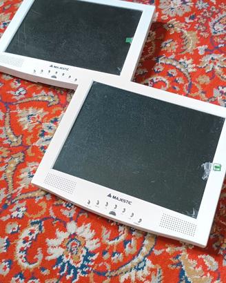2  TV COLORI 13,3" TFT LCD