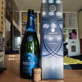Bottiglia vuota Berlucchi + Astuccio