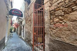 Negozio Siracusa [BZO02VCG]