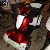 Scooter elettrico per disabili