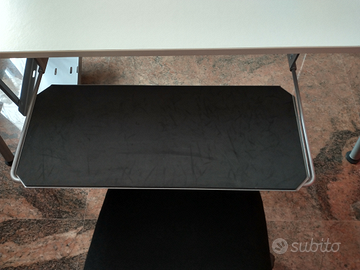 Accessori Ikea per scrivania