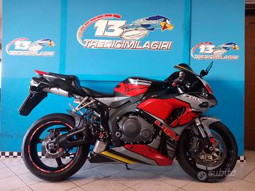 HONDA CBR 1000 RR