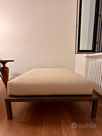 Pouf IVANO REDAELLI 115x115 cm – base wengé