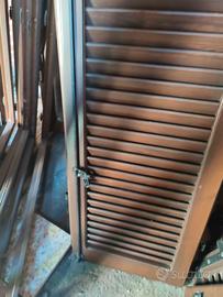 persiane in legno per finestre 
